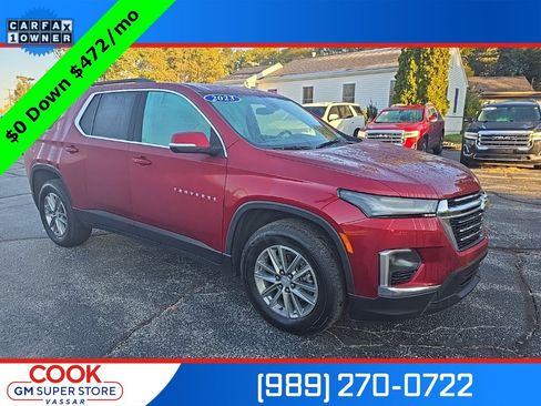 Used 2023 Chevrolet Traverse LT image 1