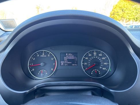 Used 2023 Kia Seltos LX image 24