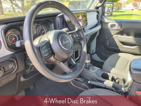 Used 2024 Jeep Wrangler Unlimited Sport AWD/4WD image 18