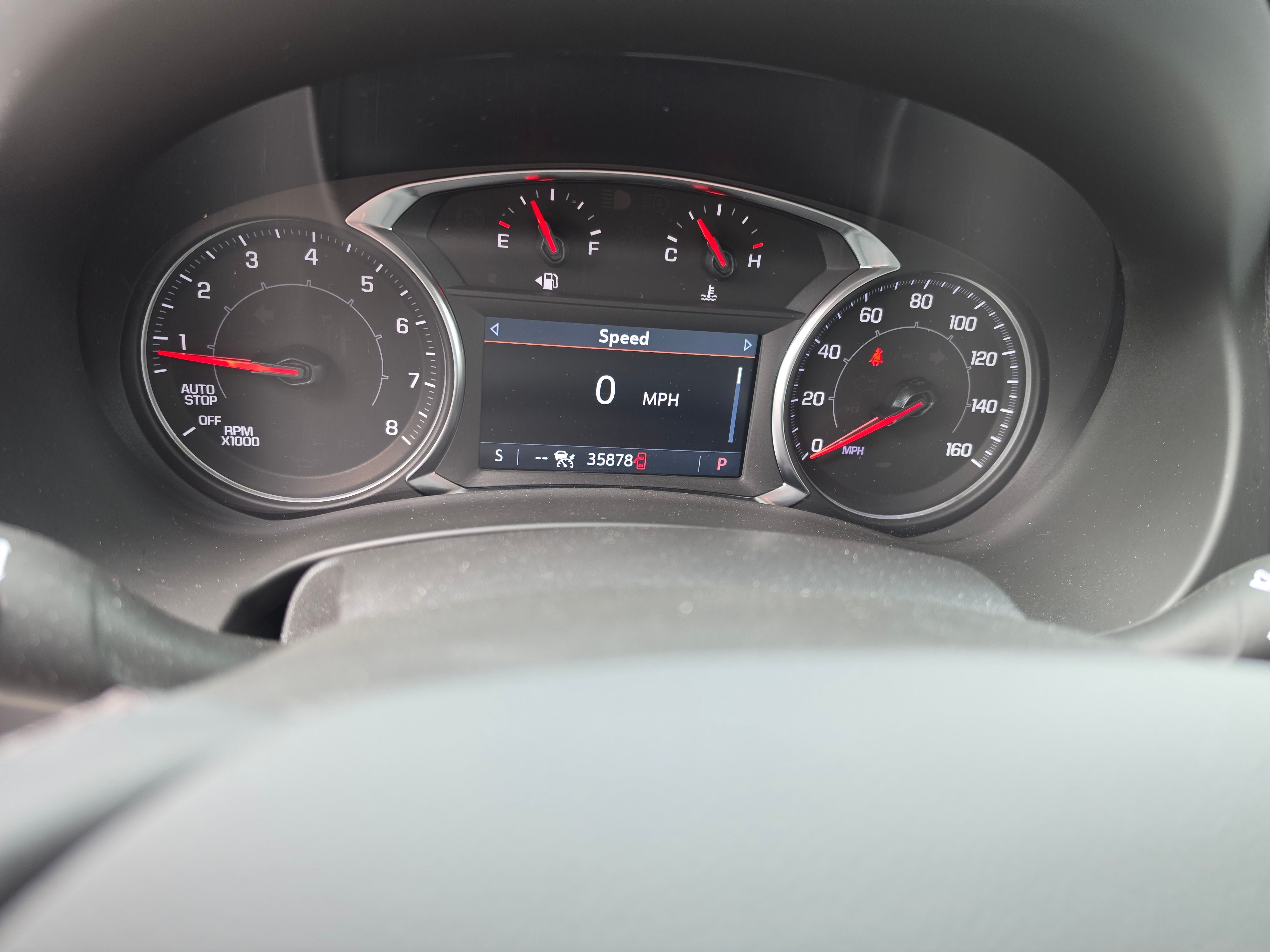 Used 2024 GMC Terrain SLT FWD image 8