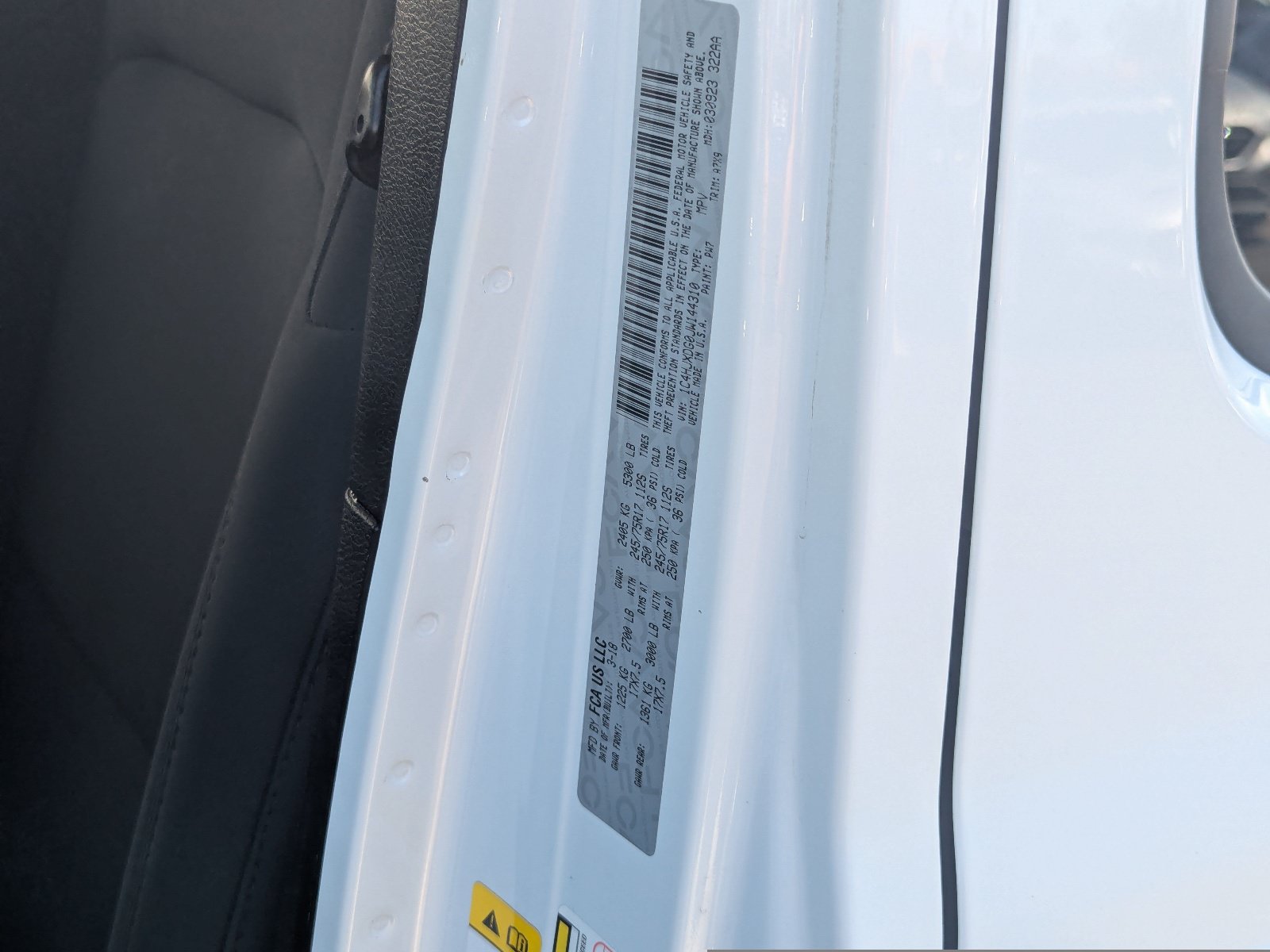 Used 2018 Jeep Wrangler Unlimited Sport S AWD/4WD image 35