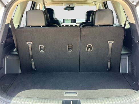 Used 2022 Kia Telluride EX w/ EX Premium Package image 25