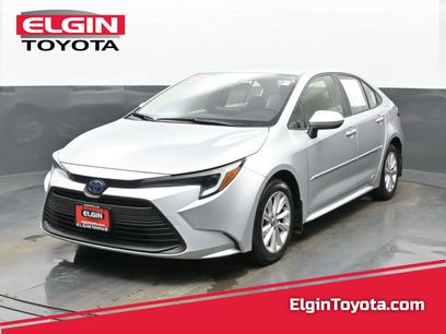 Used 2025 Toyota Corolla LE w/ LE Premium Package