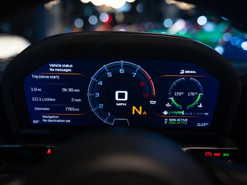 Used 2019 McLaren Senna RWD image 59