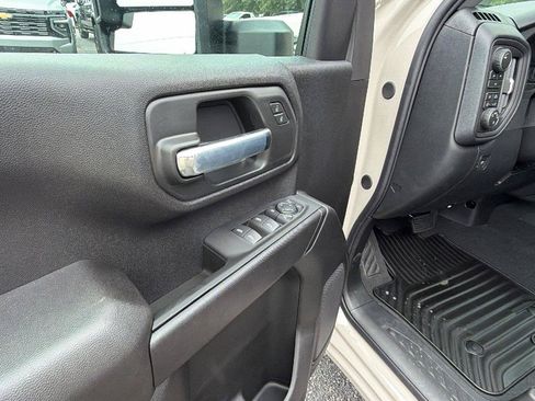 New 2026 Chevrolet Silverado 2500 Custom w/ Custom Value Package AWD/4WD image 15