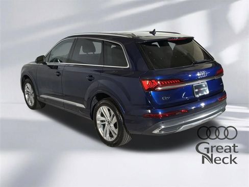 Used 2023 Audi Q7 2.0T Premium w/ Convenience Package AWD/4WD image 8
