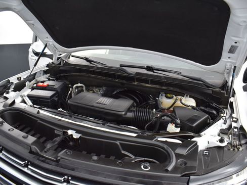 Used 2024 Chevrolet Tahoe Premier image 29