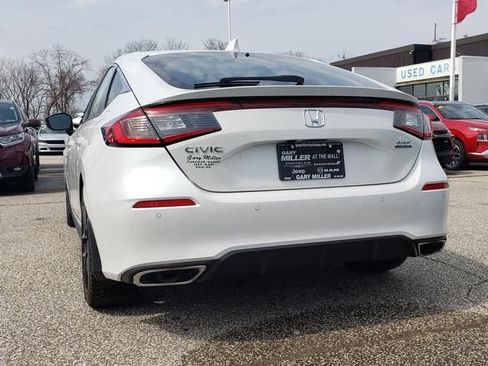 Used 2023 Honda Civic Sport Touring image 6