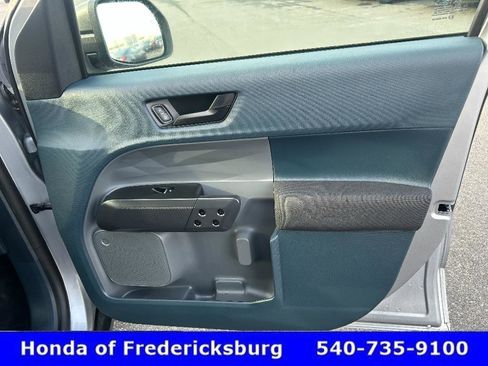 Used 2023 Ford Maverick XL image 14