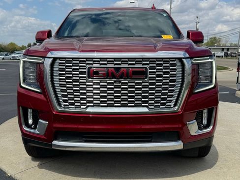 Used 2023 GMC Yukon Denali image 2