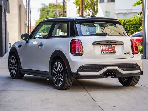 Certified 2024 MINI Cooper S FWD image 3