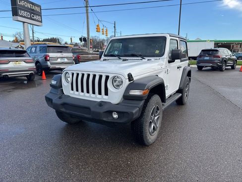 Used 2019 Jeep Wrangler Sport image 1