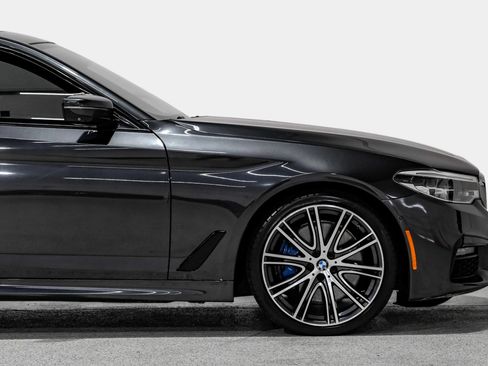 Used 2019 BMW 540i w/ M Sport Package RWD image 15