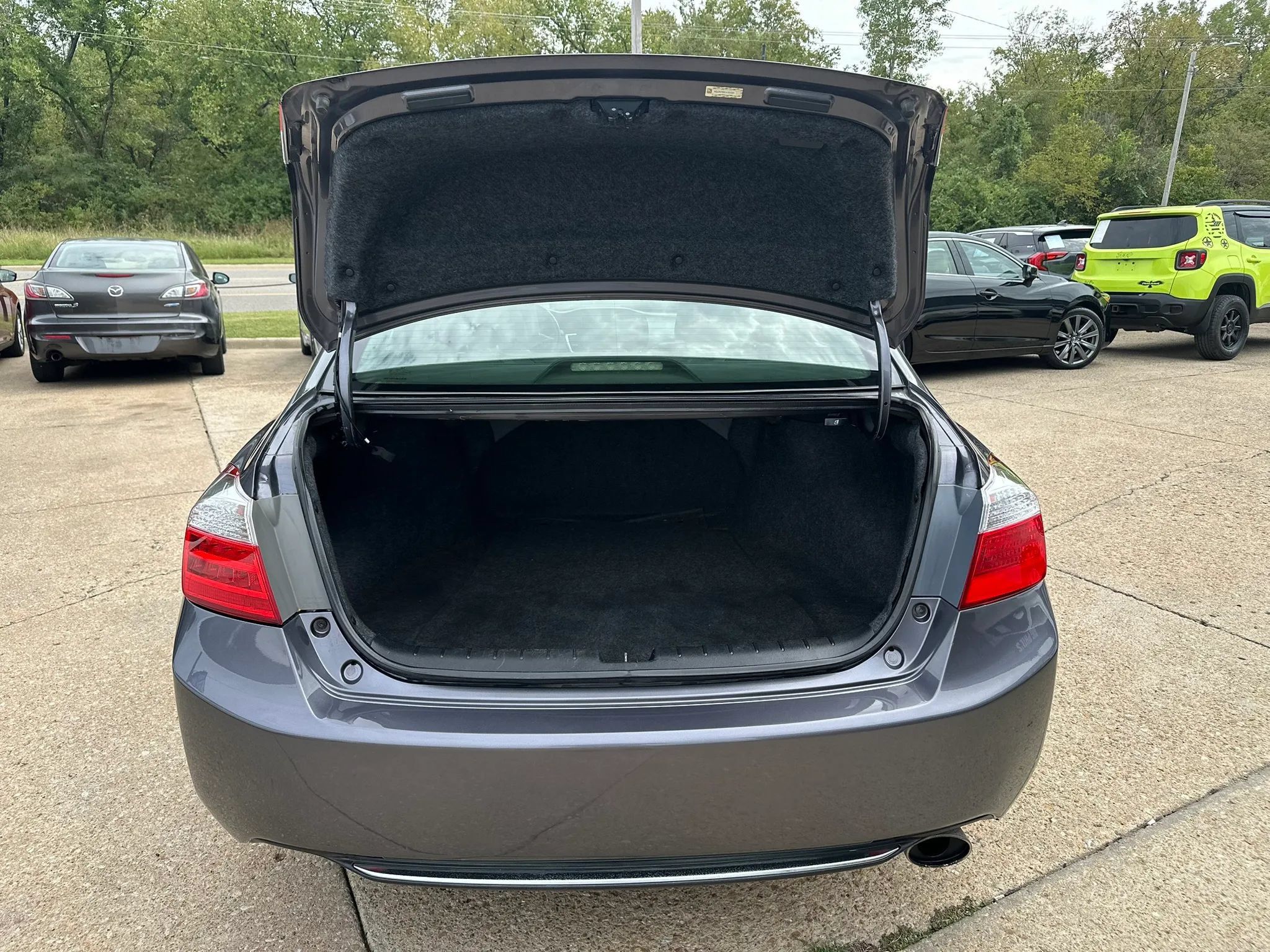 Used 2013 Honda Accord EX-L image 19