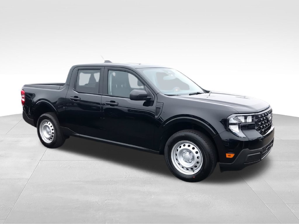 New 2026 Ford Maverick XL w/ Equipment Group 101A AWD/4WD image 2