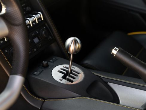 Used 2009 Lamborghini Gallardo LP 560-4 AWD/4WD image 3