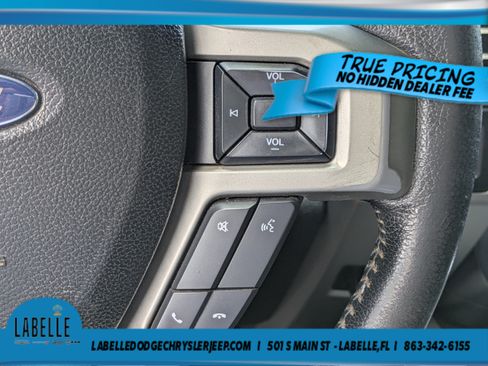 Used 2015 Ford F150 Lariat w/ Equipment Group 502A Luxury AWD/4WD image 23