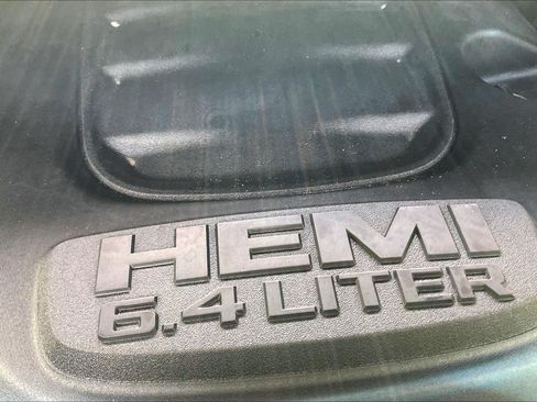 Certified 2025 RAM 2500 Big Horn AWD/4WD image 30