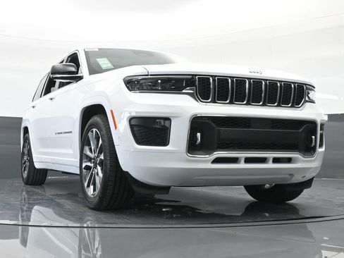 Used 2024 Jeep Grand Cherokee L Overland image 55