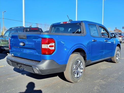 New 2025 Ford Maverick XLT image 8