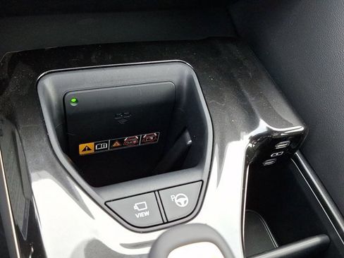 New 2026 Toyota Crown Platinum image 19