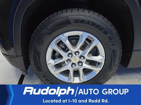 Used 2021 Chevrolet Traverse LS FWD image 30