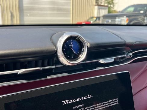 Used 2023 Maserati Grecale Modena AWD/4WD image 22