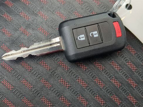 Used 2018 Mitsubishi Outlander Sport LE image 40