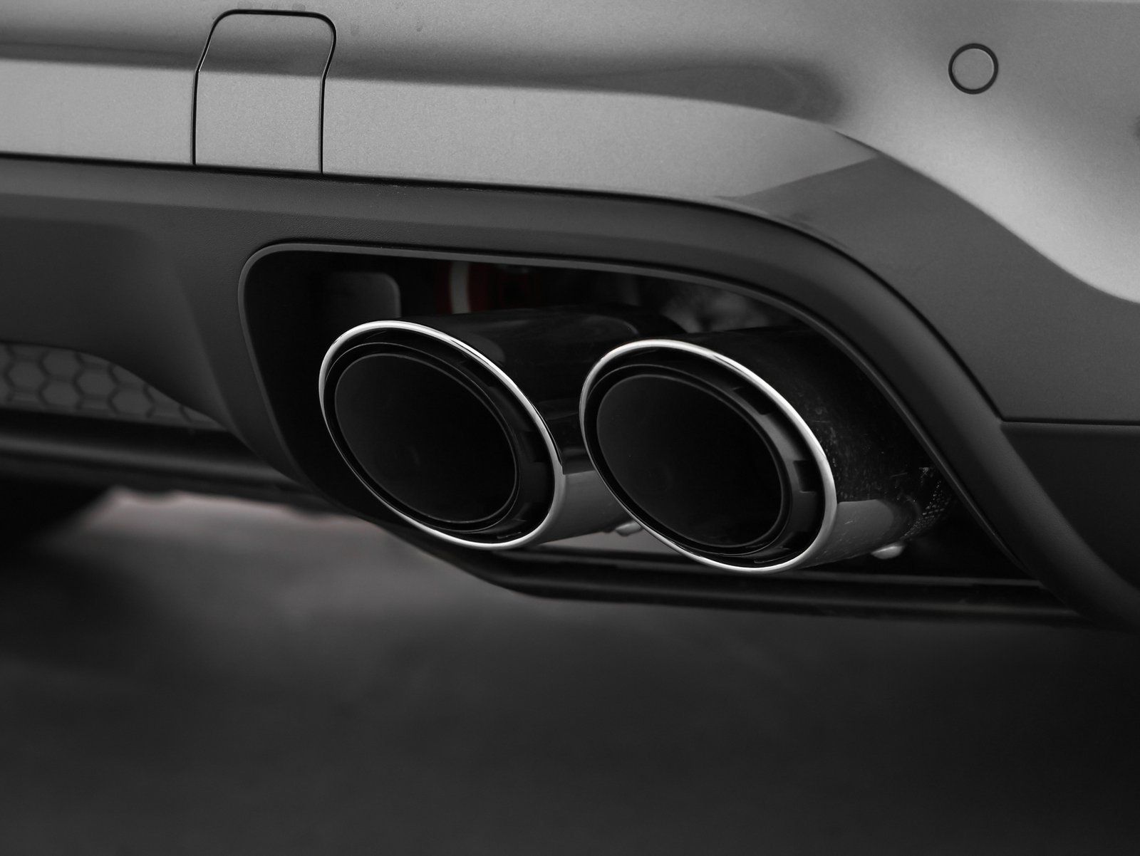 Certified 2026 Porsche Cayenne S AWD/4WD image 18