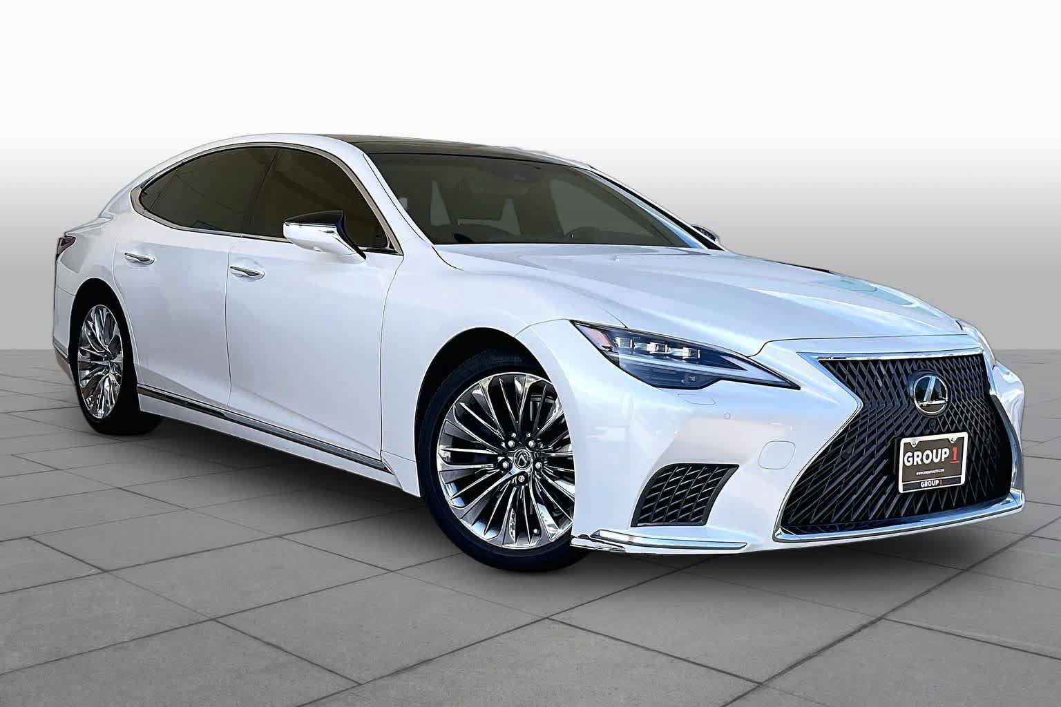 Used 2022 Lexus LS 500 w/ Interior Upgrade Package RWD image 3