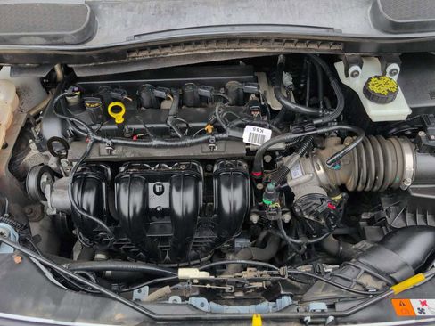 Used 2018 Ford Transit Connect XLT image 15