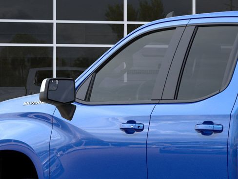 New 2026 Chevrolet Silverado 1500 LT image 38