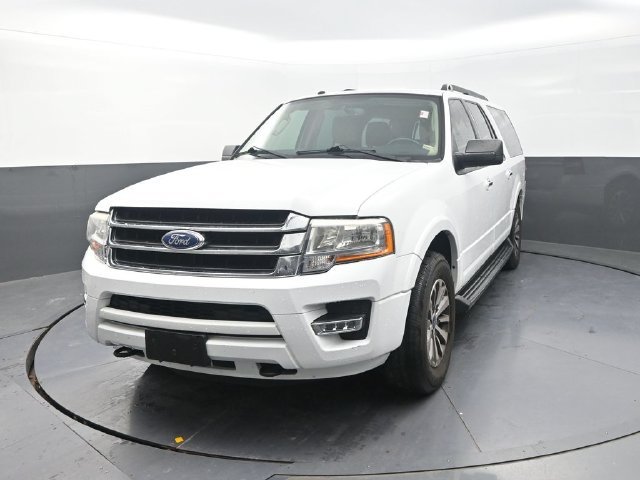 Used 2017 Ford Expedition EL XLT w/ Equipment Group 202A AWD/4WD image 2