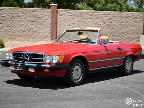 Used 1987 Mercedes-Benz 560 SL image 13