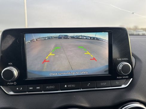 Certified 2020 Nissan Sentra S image 30