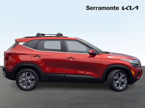 Used 2024 Kia Seltos S FWD image 3