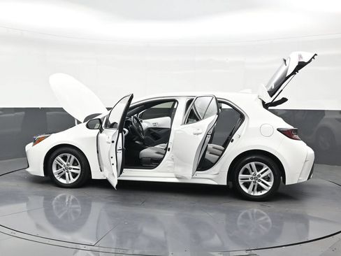 Used 2022 Toyota Corolla SE FWD image 31