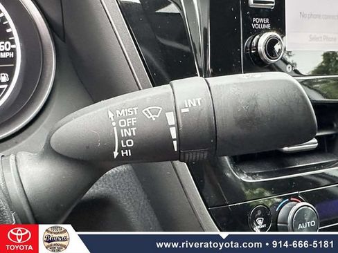Used 2023 Toyota Camry SE FWD image 30