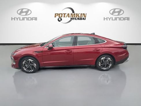 Certified 2026 Hyundai Sonata SEL FWD image 8