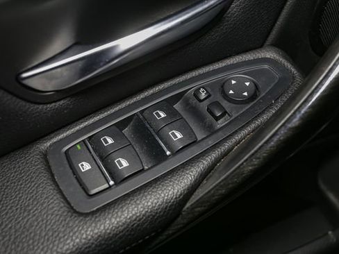 Used 2018 BMW 330i Sedan image 35