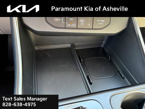 New 2026 Kia Carnival SX w/ SX Dark Edition Package image 18