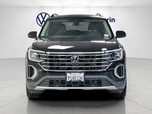 Used 2025 Volkswagen Atlas SE w/ Panoramic Sunroof Package image 8