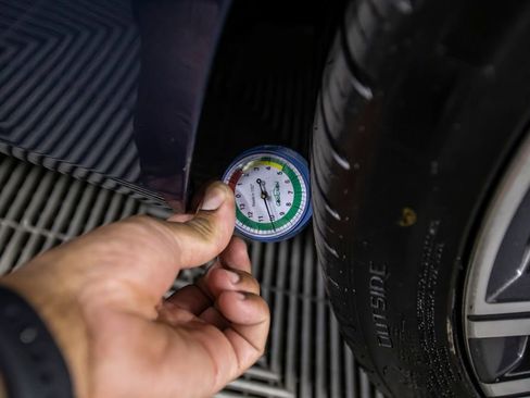 Used 2023 BMW 430i Convertible w/ Premium Package RWD image 48