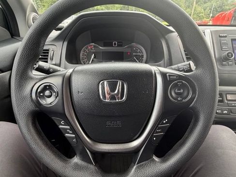 Used 2018 Honda Pilot LX image 33