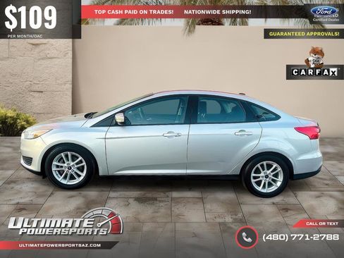 Used 2017 Ford Focus SE image 4
