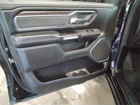 Used 2025 RAM 1500 Laramie image 30