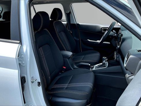 New 2026 Hyundai Venue SEL FWD image 19