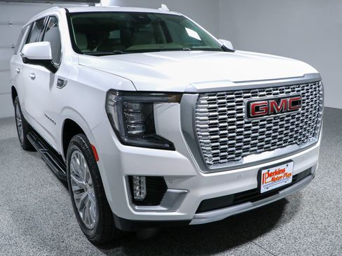 Used 2023 GMC Yukon Denali RWD image 5