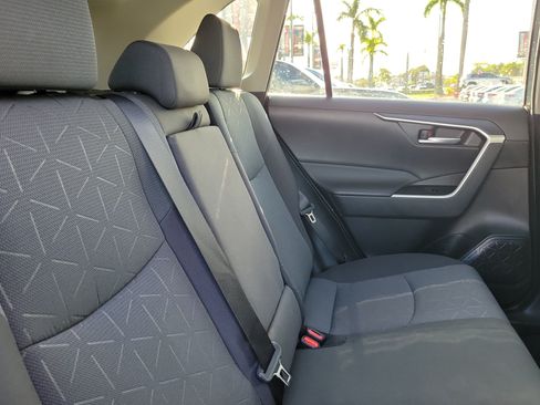 Used 2023 Toyota RAV4 XLE w/ Convenience Package FWD image 15