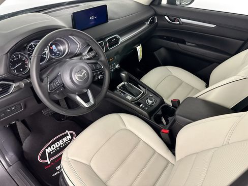 Used 2025 MAZDA CX-5 AWD 2.5 S w/ Preferred Package image 8